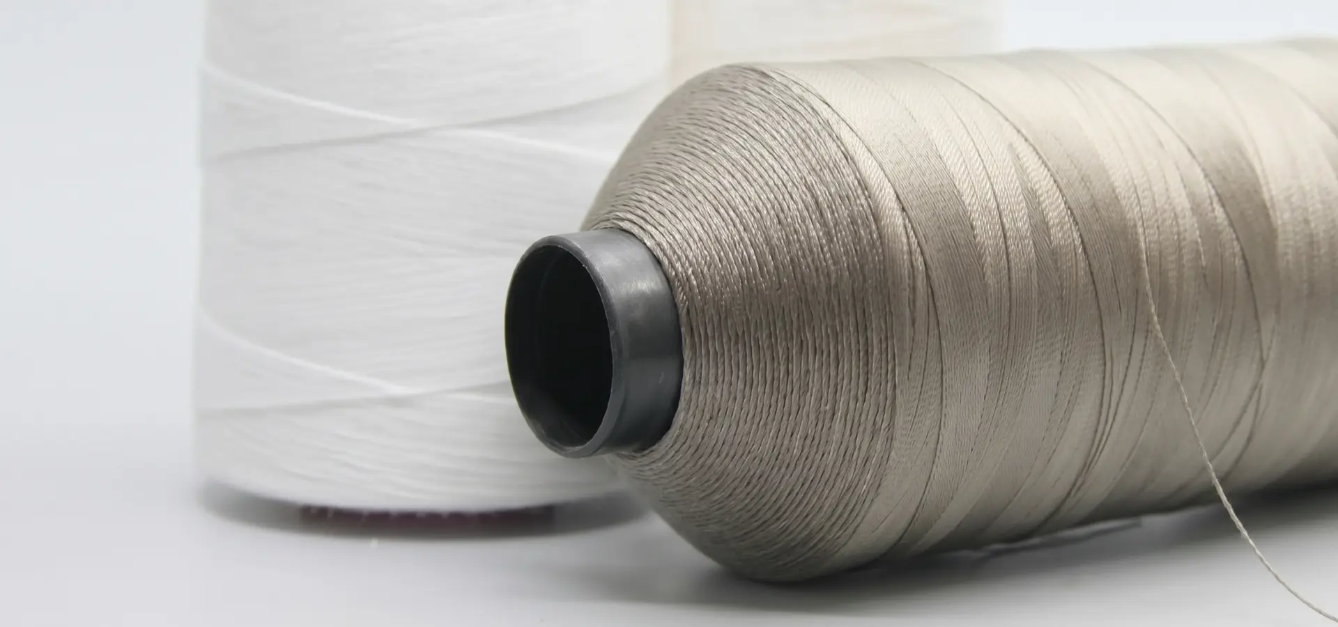 Pabrika ng Polyester Filament Sewing Thread Pabrika ng Polyester Filament Sewing Thread